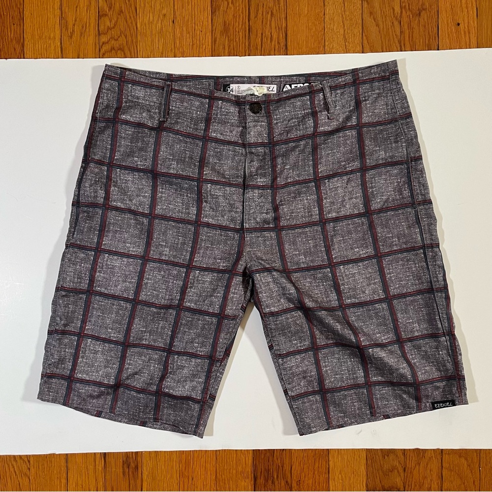 Ezekiel Men’s 34 Versa Hybrid Board Shorts - dark heather grey